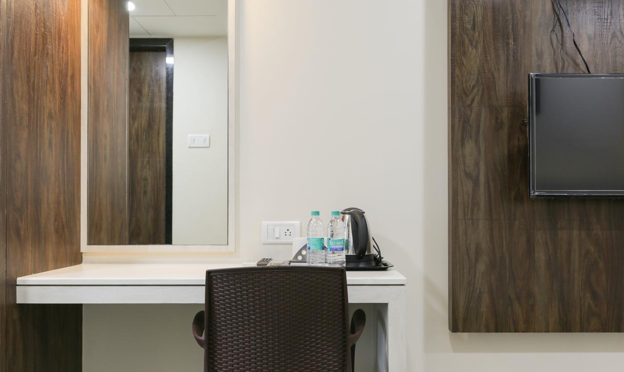 Treebo Trend Grace Residency Hotel Csennai Kültér fotó