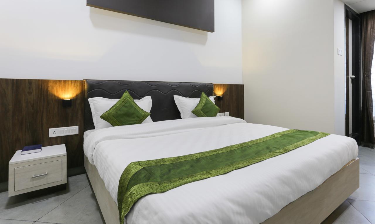 Treebo Trend Grace Residency Hotel Csennai Kültér fotó
