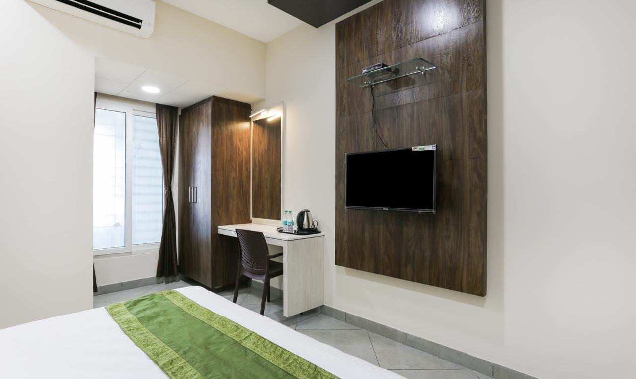 Treebo Trend Grace Residency Hotel Csennai Kültér fotó