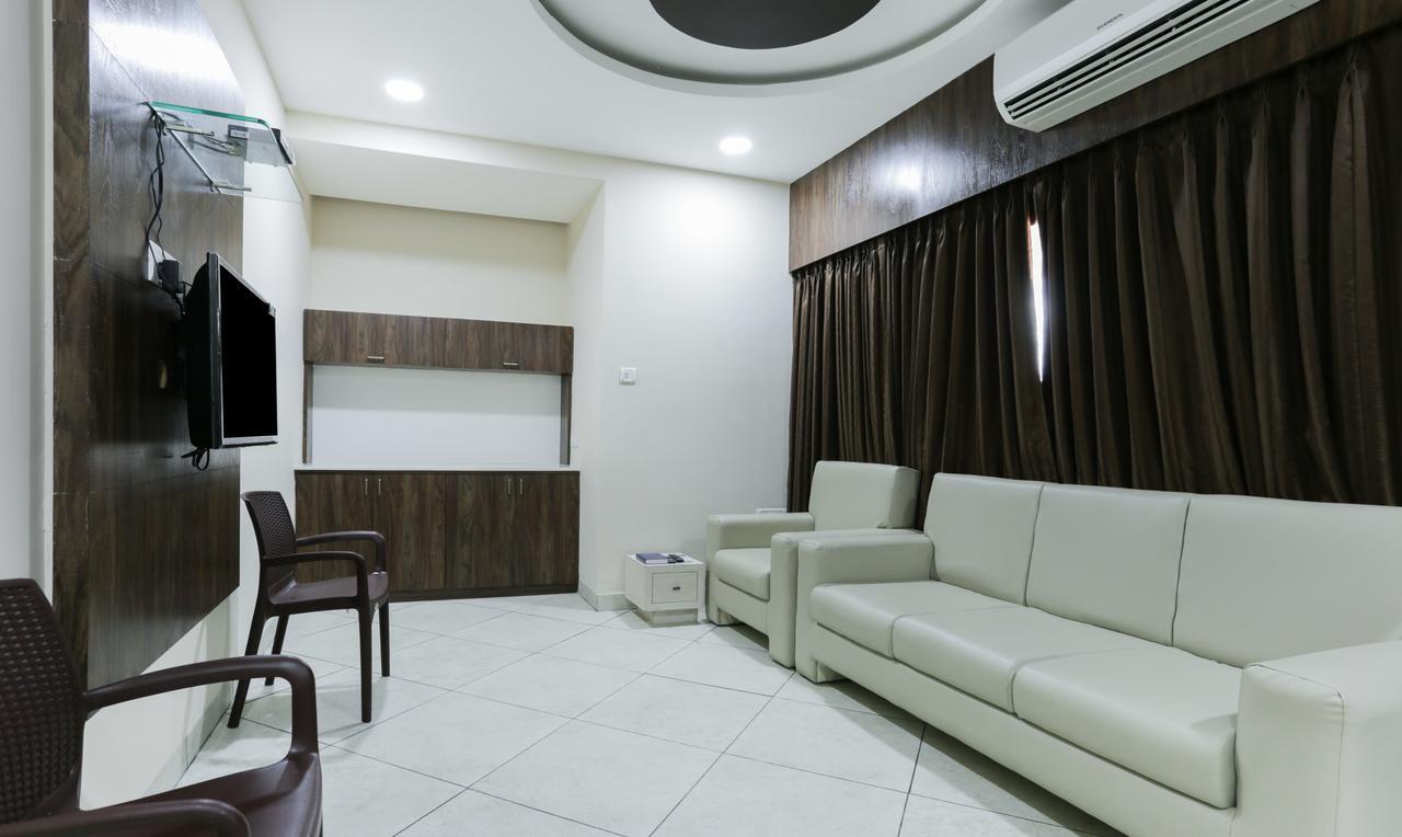 Treebo Trend Grace Residency Hotel Csennai Kültér fotó