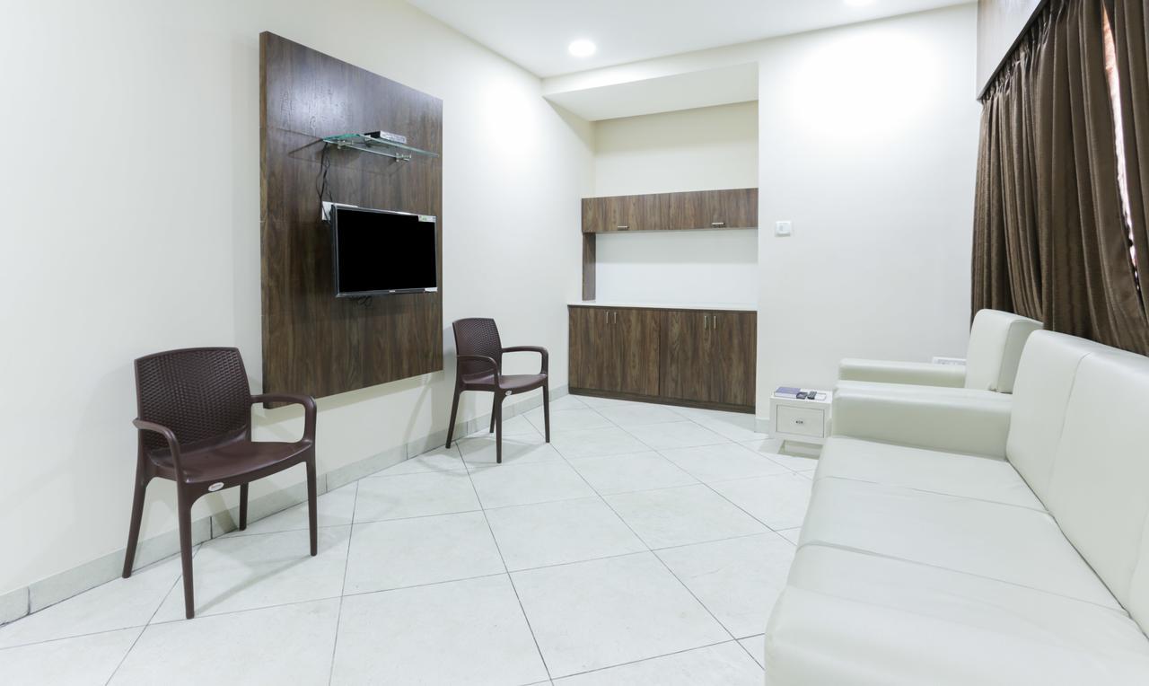 Treebo Trend Grace Residency Hotel Csennai Kültér fotó